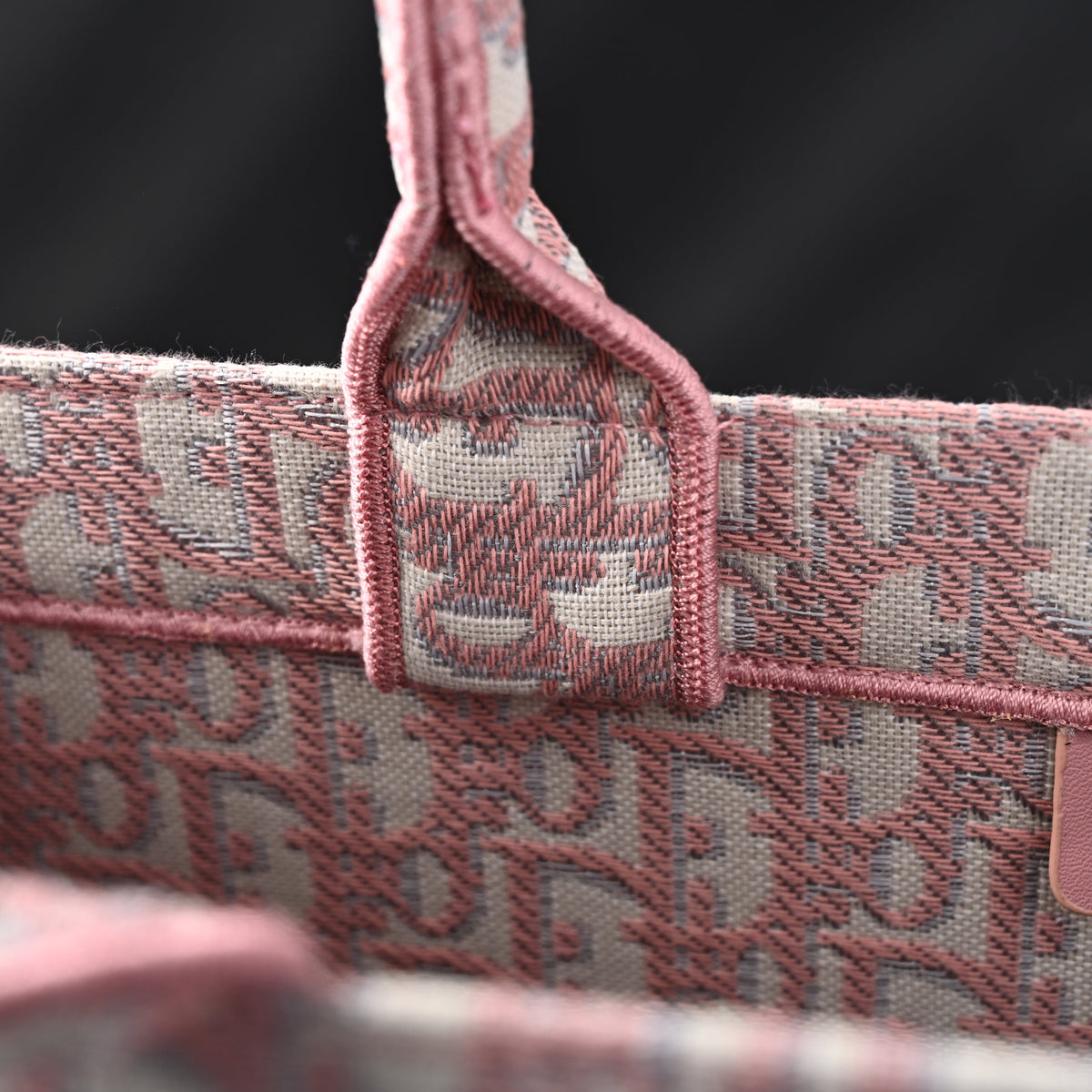 christian-dior-large-book-tote-pink-oblique-embroidery Tote